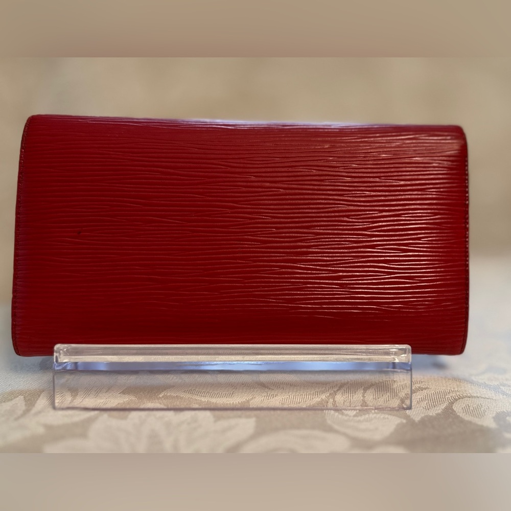 AUTHENTIC Louis Vuitton Red Epi Leather Wallet - Picture 2 of 11